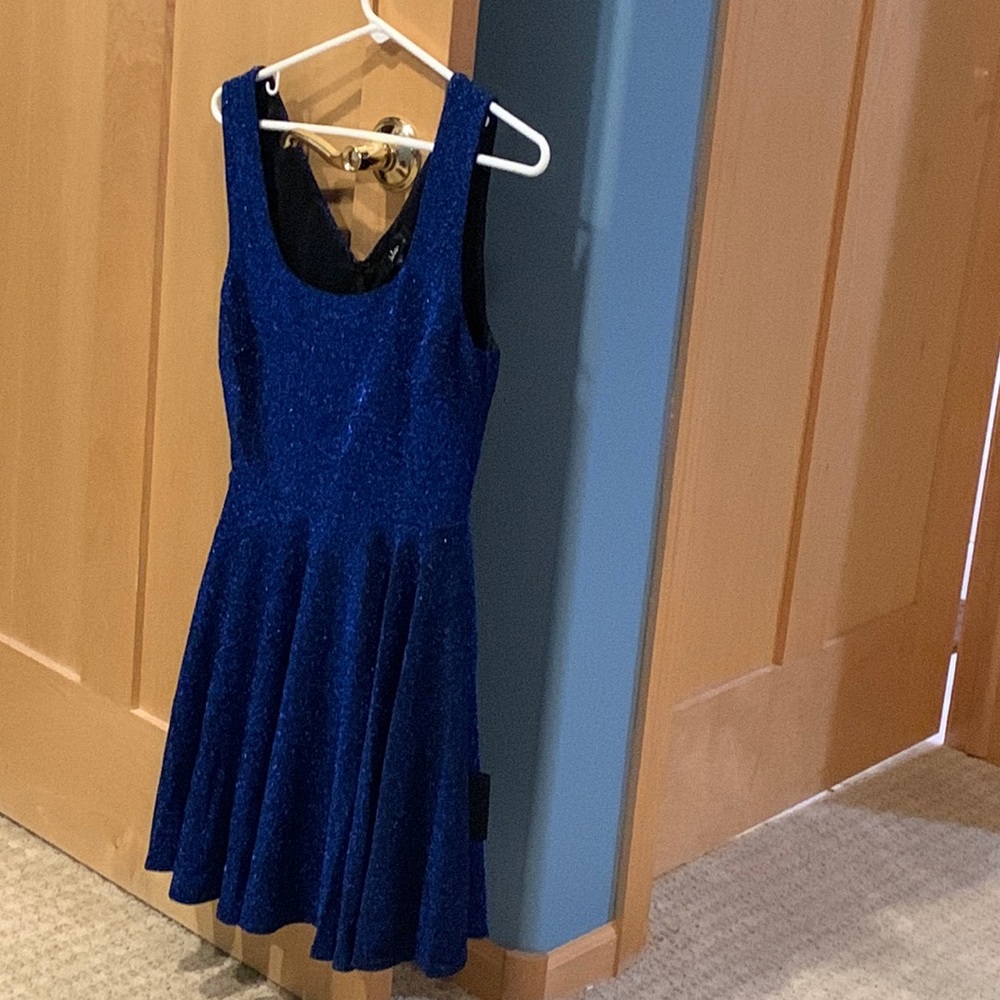 Lulus homecoming dress